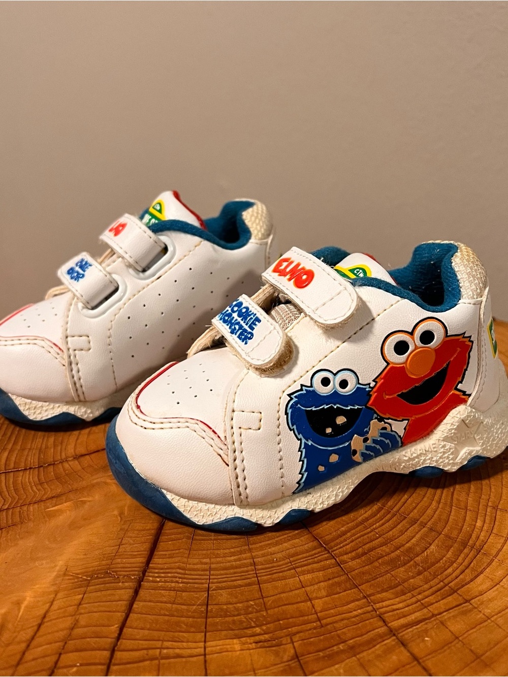 Vintage Y2K Sesame Street Elmo Cookie Monster Hook Loop Toddler Size 5 EUC